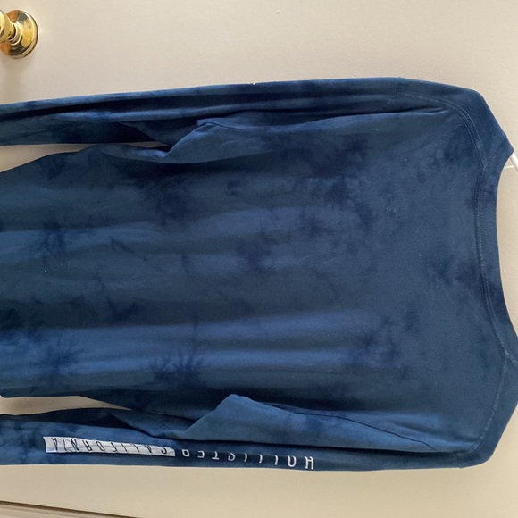 Blue long sleeve holister California surf shirt - Picture 3 of 4